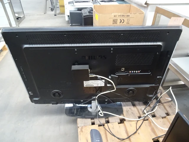 Televisie philips - afbeelding 4 van  7