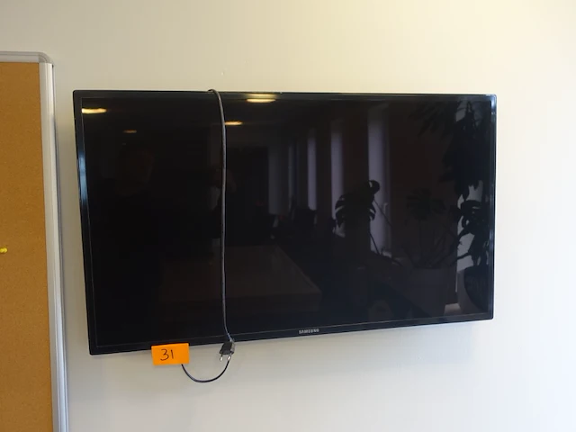 Televisiescherm samsung - afbeelding 1 van  2