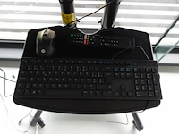 Televisiescherm sony op verrijdbaar statief - afbeelding 2 van  6