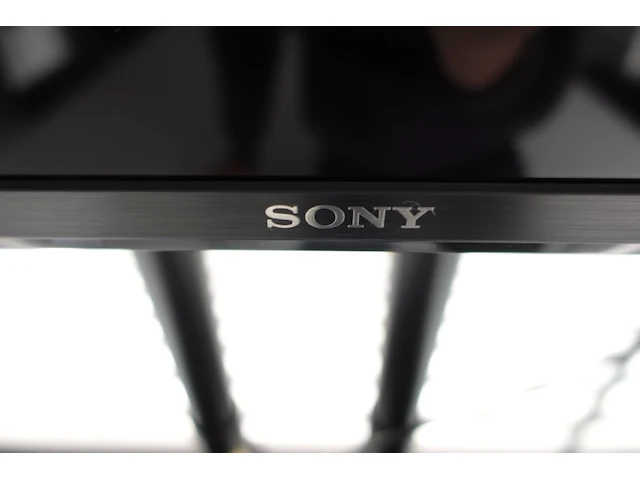 Televisiescherm sony op verrijdbaar statief - afbeelding 3 van  6