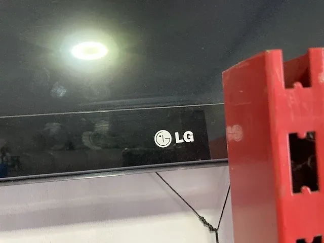 Televisietoestel lg - afbeelding 2 van  3