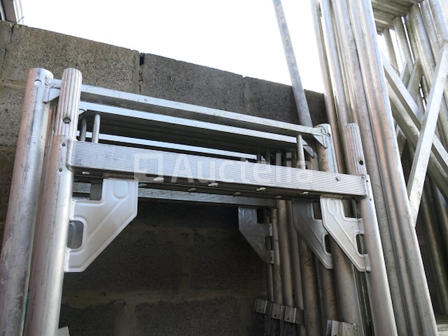 Telka aluminium gevel steigers - afbeelding 1 van  7