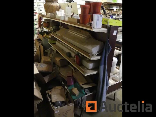 Teller, display en meststof in afdichtingen, kasregister, verschillend,... - afbeelding 2 van  17