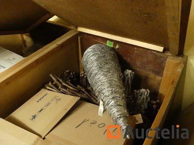 Teller, display en meststof in afdichtingen, kasregister, verschillend,... - afbeelding 8 van  17