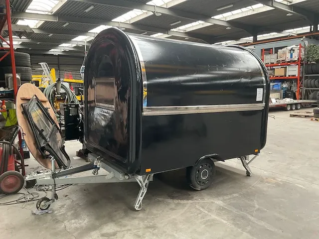 Tema foodtruck aanhangwagen - afbeelding 8 van  14