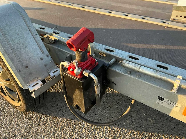 Temared motor-aanhangwagen - afbeelding 11 van  16