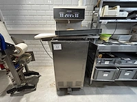 Tempereermachine chocolate world type cw24 delight - afbeelding 1 van  4