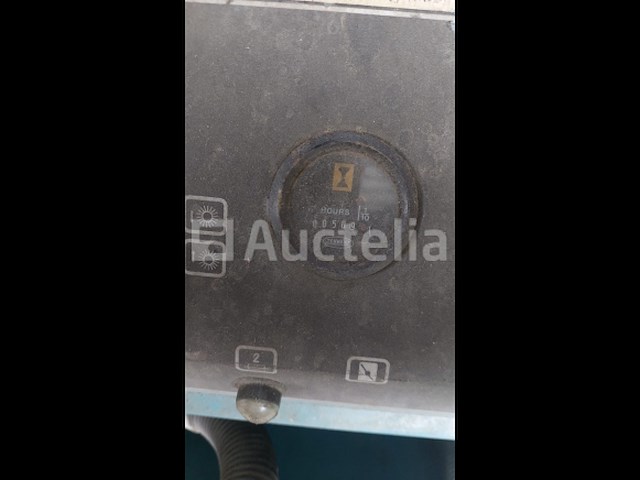 Tennant 186 schrobmachine/kuismachine - afbeelding 4 van  11