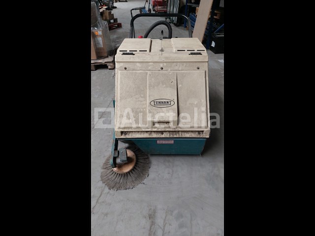 Tennant 186 schrobmachine/kuismachine - afbeelding 5 van  11