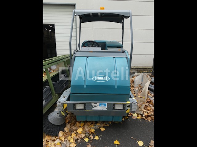 Tennant 8300 elektrische zitveegmachine en wasmachine - afbeelding 4 van  8