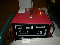 Tennant accu opzit-veegmachine - afbeelding 4 van  15