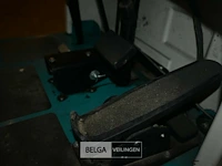 Tennant accu opzit-veegmachine - afbeelding 5 van  15