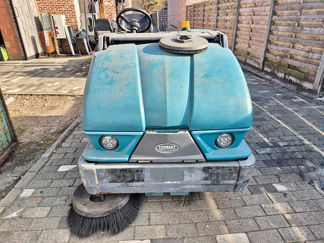 Tennant s20 sweepmax 160 zelfrijdende veegmachine - afbeelding 5 van  12