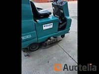 Tennant schrob- en zuigmachine 7100. - afbeelding 6 van  9