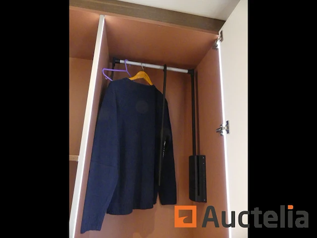 Tentoonstelling kantoormeubilair - afbeelding 1 van  14