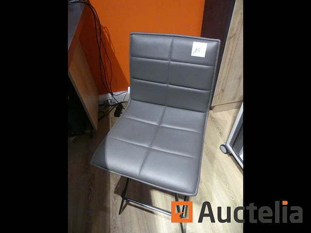 Tentoonstelling kantoorruimte - afbeelding 11 van  12