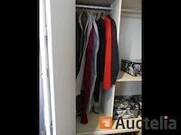 Tentoonstelling u-vormige kast - afbeelding 1 van  17