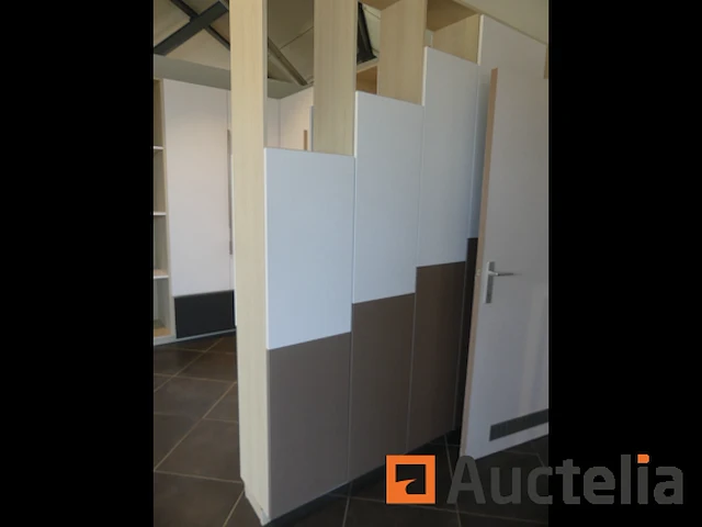 Tentoonstelling u-vormige kast - afbeelding 11 van  17