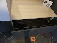 Tentoonstelling u-vormige kast - afbeelding 12 van  17