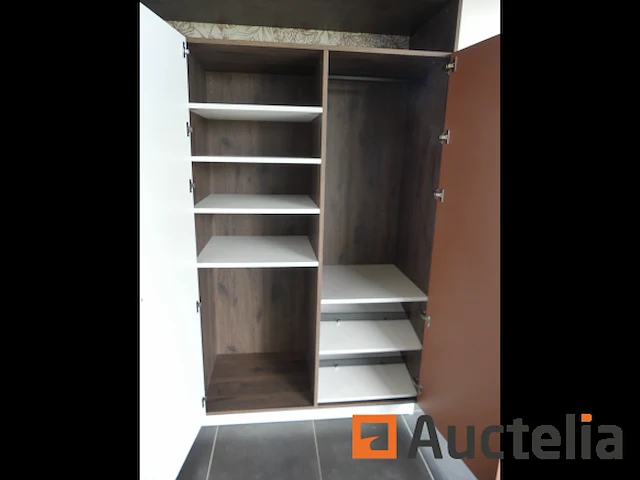 Tentoonstellingsmeubilair - afbeelding 9 van  12