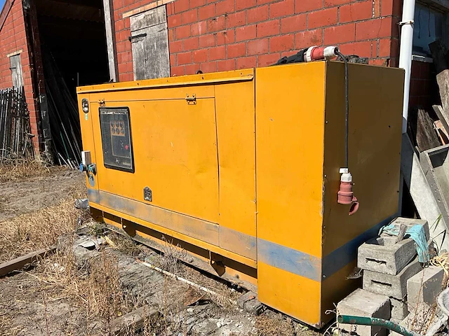 Terasaki ge110 stroomgenerator - afbeelding 12 van  16