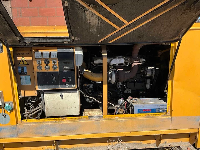 Terasaki ge110 stroomgenerator - afbeelding 16 van  16