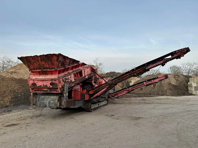 Terex finlay - 883 - mobiele zeefinstallatie - afbeelding 48 van  67