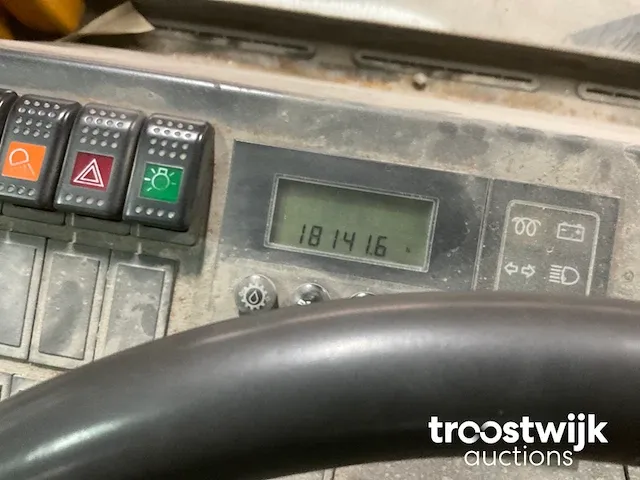 Terminal trekker - afbeelding 6 van  14