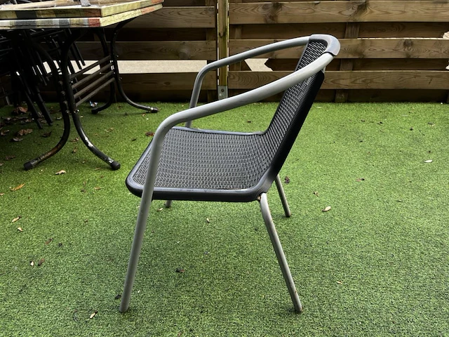 Terras tafels en stoelen - afbeelding 2 van  7