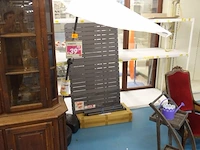 Terrasparasol + 2x tafel - afbeelding 1 van  3