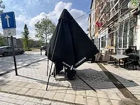Terrasparasol coca cola met verlichting - afbeelding 4 van  4