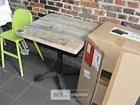 Terrastafel afm ± 70x70x75, kunstofblad, metalen onderstel - afbeelding 2 van  2