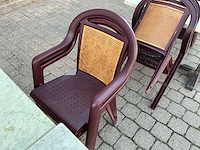 Terrastafel met bijhorende stoelen (39x) - afbeelding 2 van  3