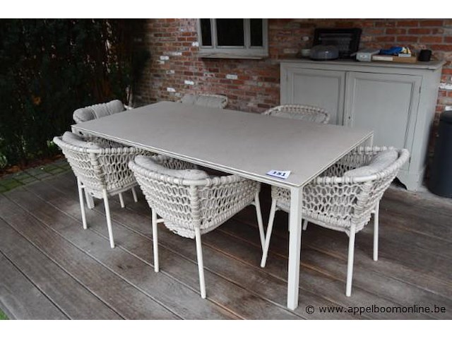 Terrastafel plus 6 stoelen - afbeelding 1 van  2