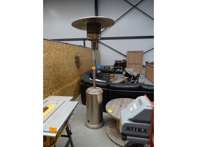 Terrasverwarmer tuv - afbeelding 1 van  4