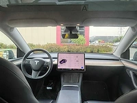 Tesla - 2023 - y - personenauto - afbeelding 4 van  20