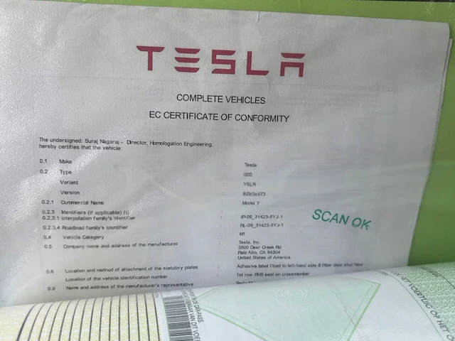 Tesla - 2023 - y - personenauto - afbeelding 13 van  20