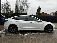 Tesla model 3, 2021 - afbeelding 34 van  46