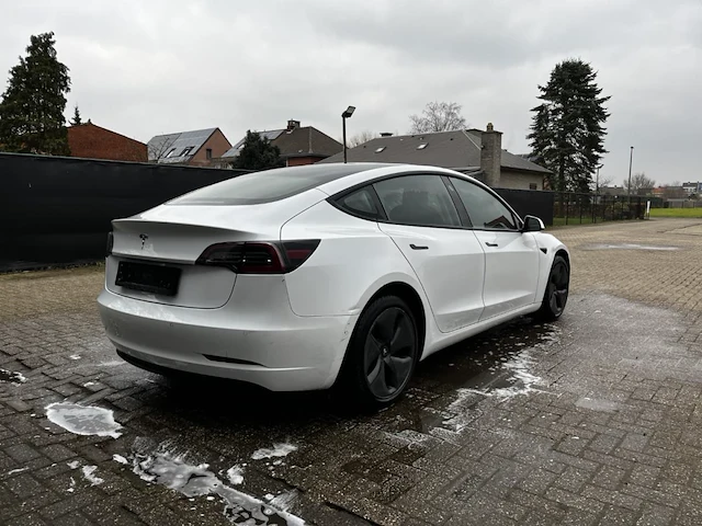 Tesla model 3, 2021 - afbeelding 42 van  46