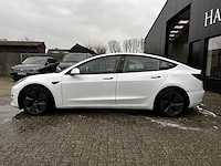 Tesla model 3, 2021 - afbeelding 45 van  46