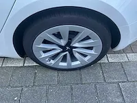 Tesla model 3 long range dual motor - 2023 - afbeelding 2 van  25