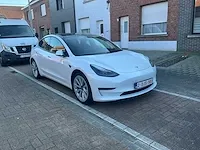 Tesla model 3 long range dual motor - 2023 - afbeelding 19 van  25