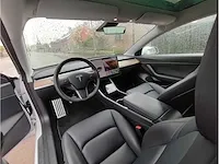 Tesla model 3 standard range plus - 2020 - afbeelding 8 van  38