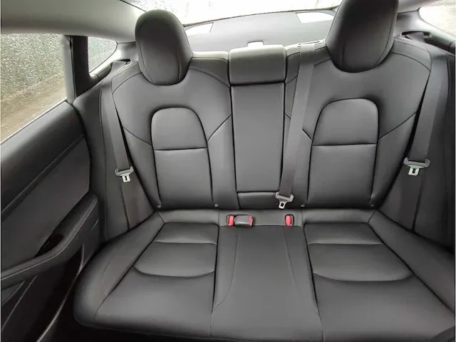 Tesla model 3 standard range plus - 2020 - afbeelding 9 van  38