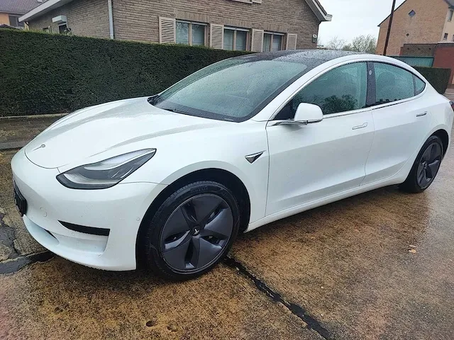 Tesla model 3 standard range plus - 2020 - afbeelding 1 van  38