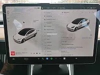 Tesla model 3 standard range plus - 2020 - afbeelding 17 van  38