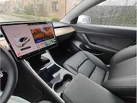 Tesla model 3 standard range plus - 2020 - afbeelding 20 van  38