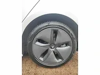 Tesla model 3 standard range plus - 2020 - afbeelding 27 van  38