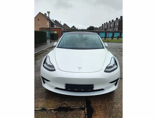 Tesla model 3 standard range plus - 2020 - afbeelding 23 van  38