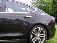 Tesla model s _ 85 - afbeelding 2 van  48